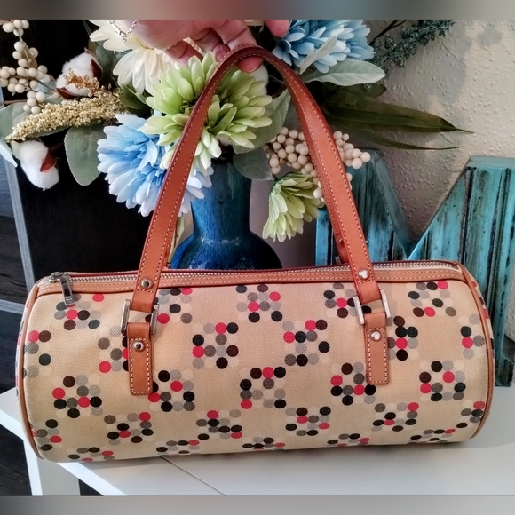 Burberry Blue Label Barrel Bag EUC - Picture 2 of 12